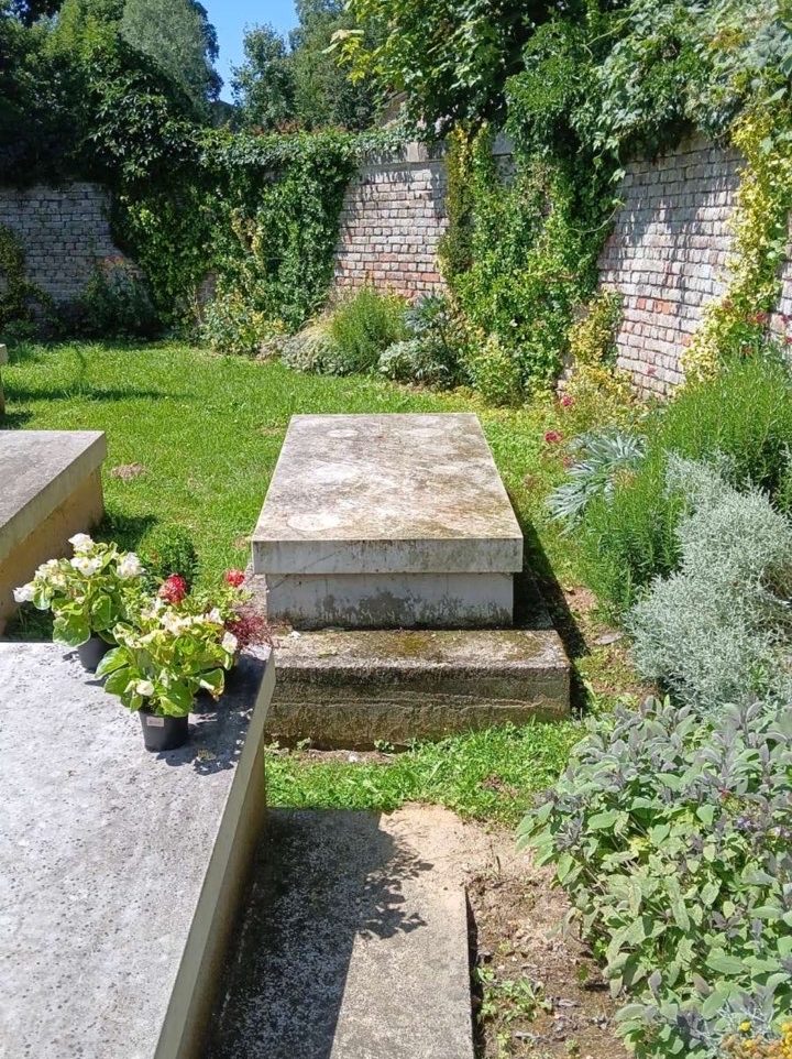 décapage de monument en marbre